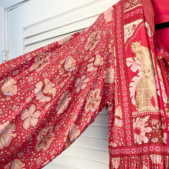 🦄 SPELL Poinciana Gown in Red 🦄 - Picture 6 of 15